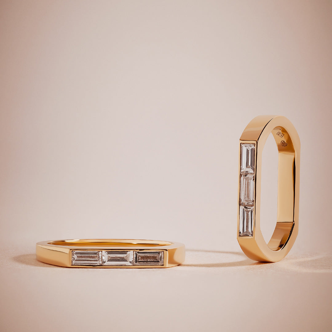 Alliance Uraeus droite Baguette - Or jaune 18k - diamant éthique - Loyale Paris