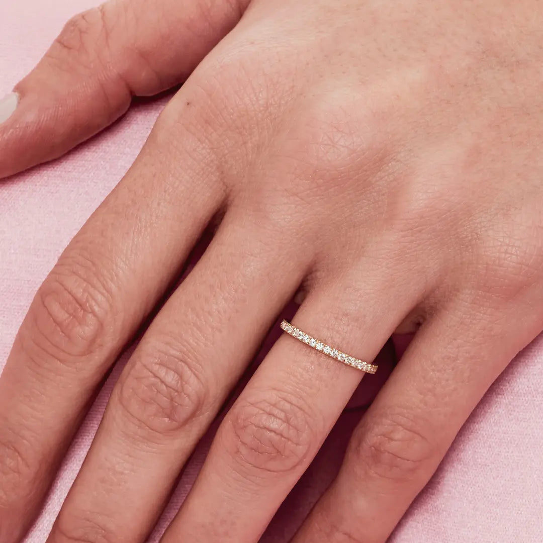 Alliance Absolu.e pavée - Or jaune 18k - diamant éthique - Loyale Paris