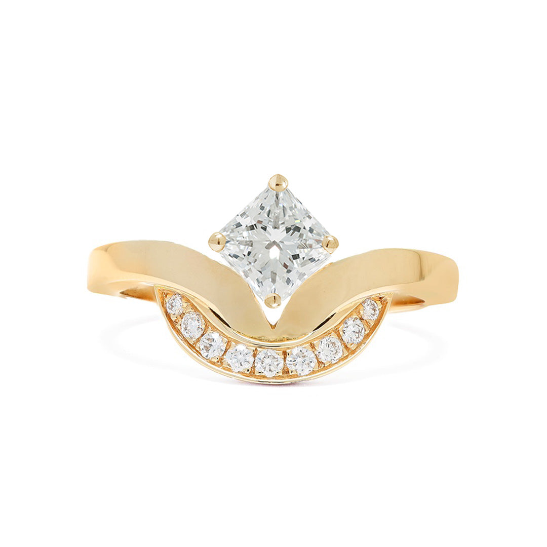 Bague Emblème 0.5ct Princesse semi-pavée - Or jaune 18k - diamant éthique - Loyale Paris