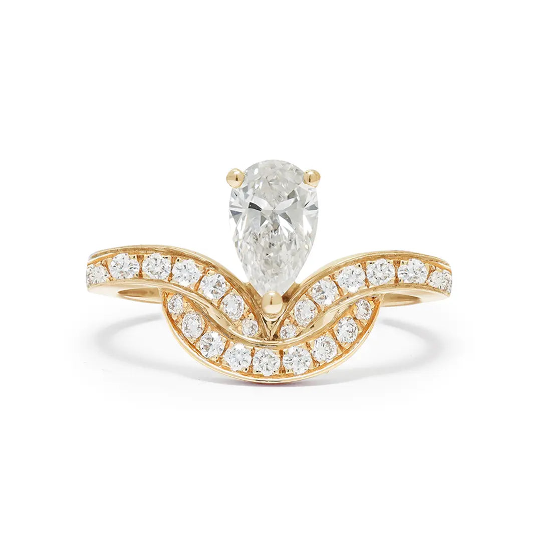 Bague Emblème 0.7ct Poire pavée - Or jaune 18k - diamant éthique - Loyale Paris