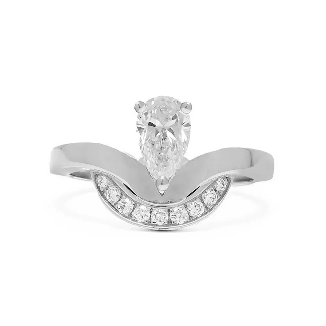Bague Emblème 0.7ct Poire semi-pavée - Or blanc 18k - diamant éthique - Loyale Paris