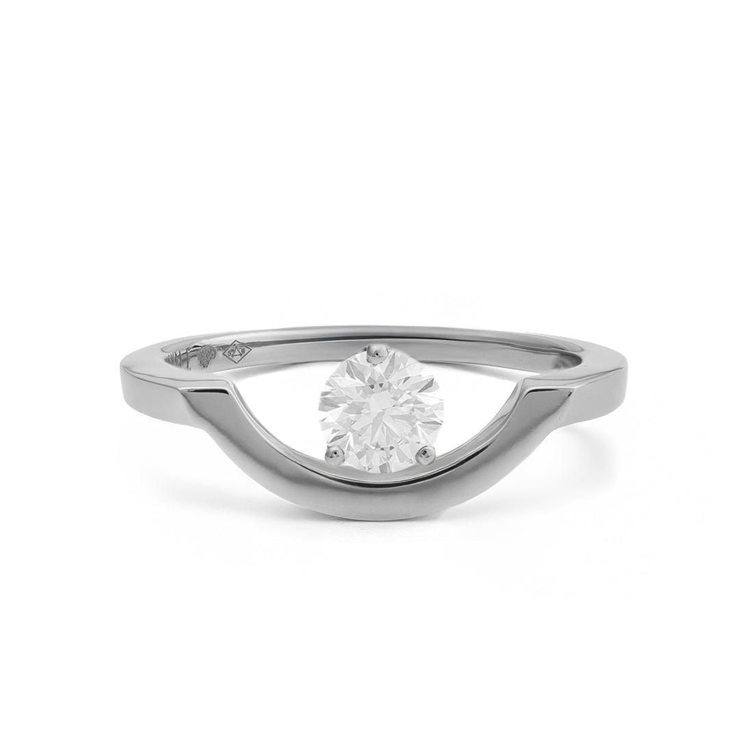 Bague Intrépide grand arc 0.5ct - Or blanc 18k - diamant éthique - Loyale Paris