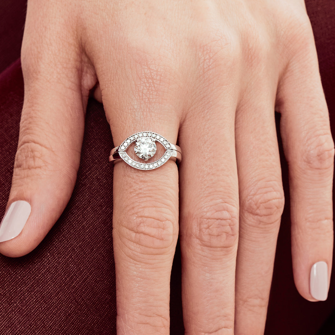 Bague Intrépide grand arc 1.5ct - Or blanc 18k - diamant éthique - Loyale Paris