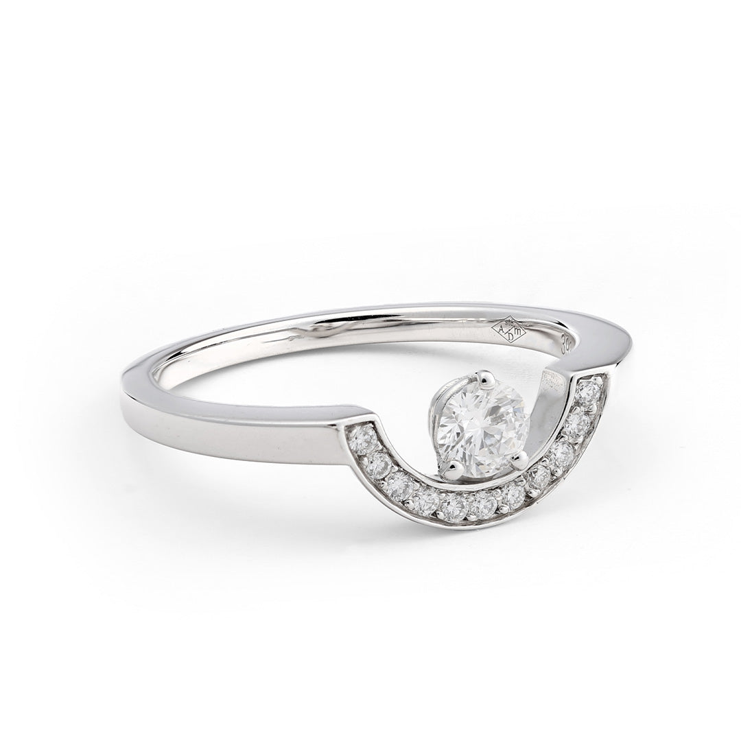 Bague Intrépide petit arc 0.25ct pavée - Or blanc 18k - diamant éthique - Loyale Paris