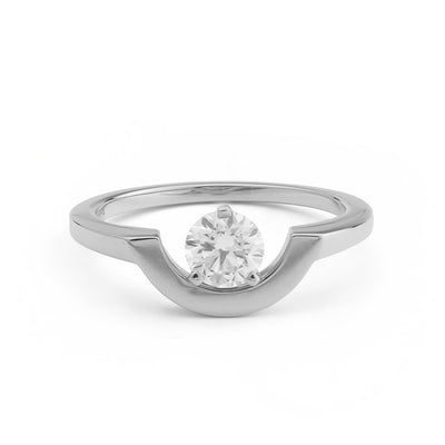 Bague Intrépide petit arc 0.5ct - Or blanc 18k - diamant éthique - Loyale Paris