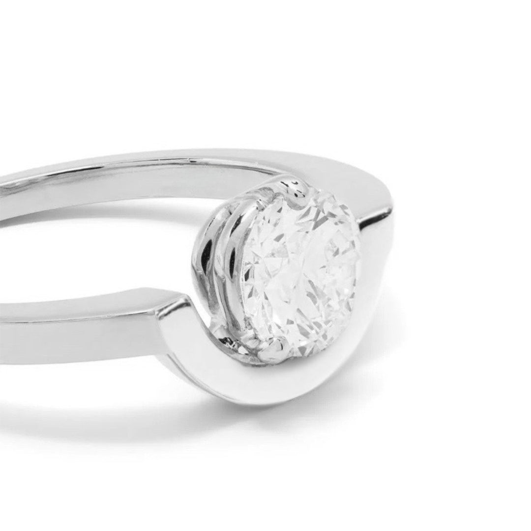 Bague Intrépide petit arc 1.5ct - Or blanc 18k - diamant éthique - Loyale Paris