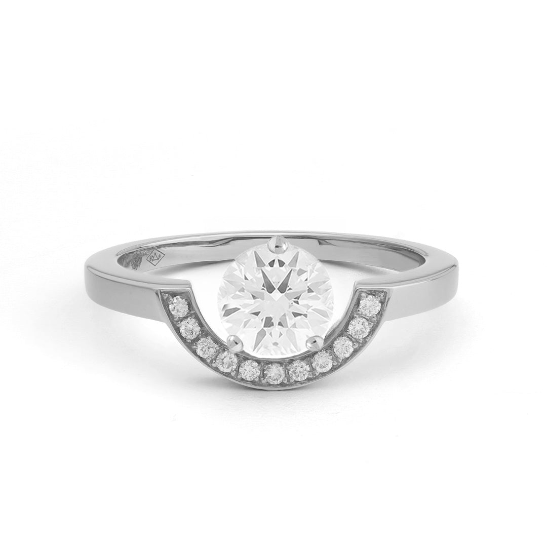 Bague Intrépide petit arc 1.5ct pavée - Or blanc 18k - diamant éthique - Loyale Paris
