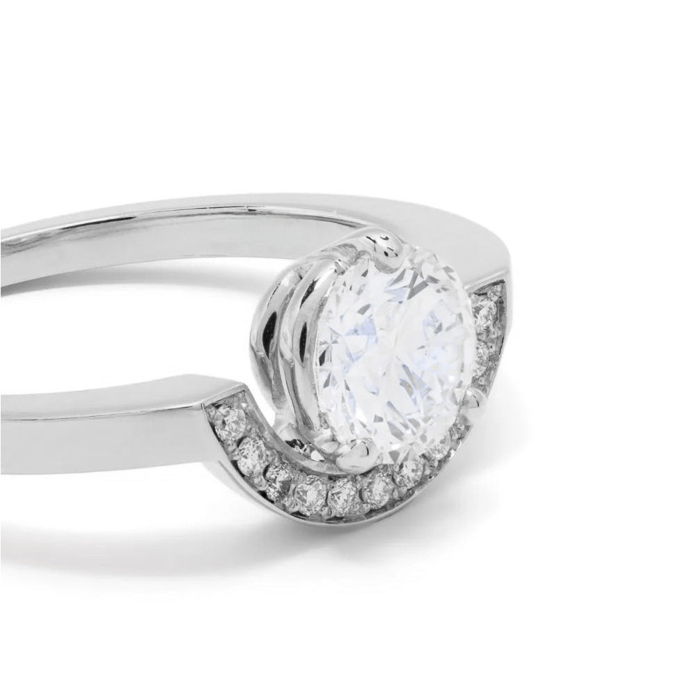 Bague Intrépide petit arc 1ct pavée - Or blanc 18k - diamant éthique - Loyale Paris