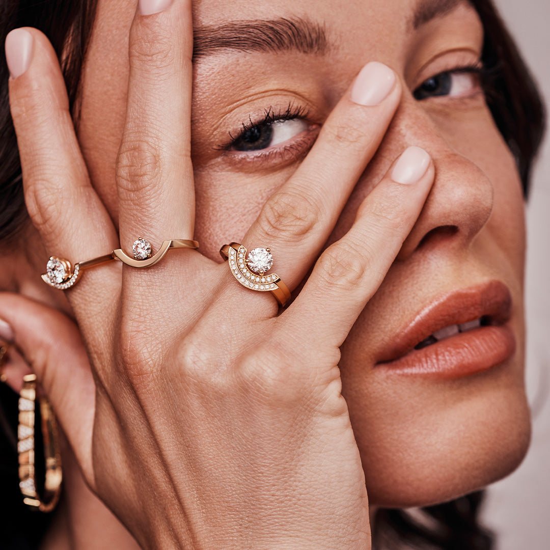 Bague Intrépide petit arc 1ct pavée - Or rose 18k - diamant éthique - Loyale Paris