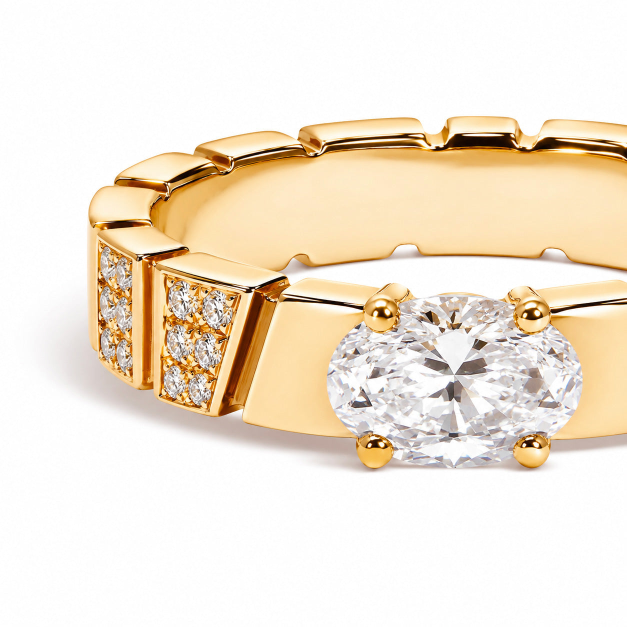 Bague Ride & Love semi-pavée 0.5ct Oval - Or jaune 18k - diamant éthique - Loyale Paris