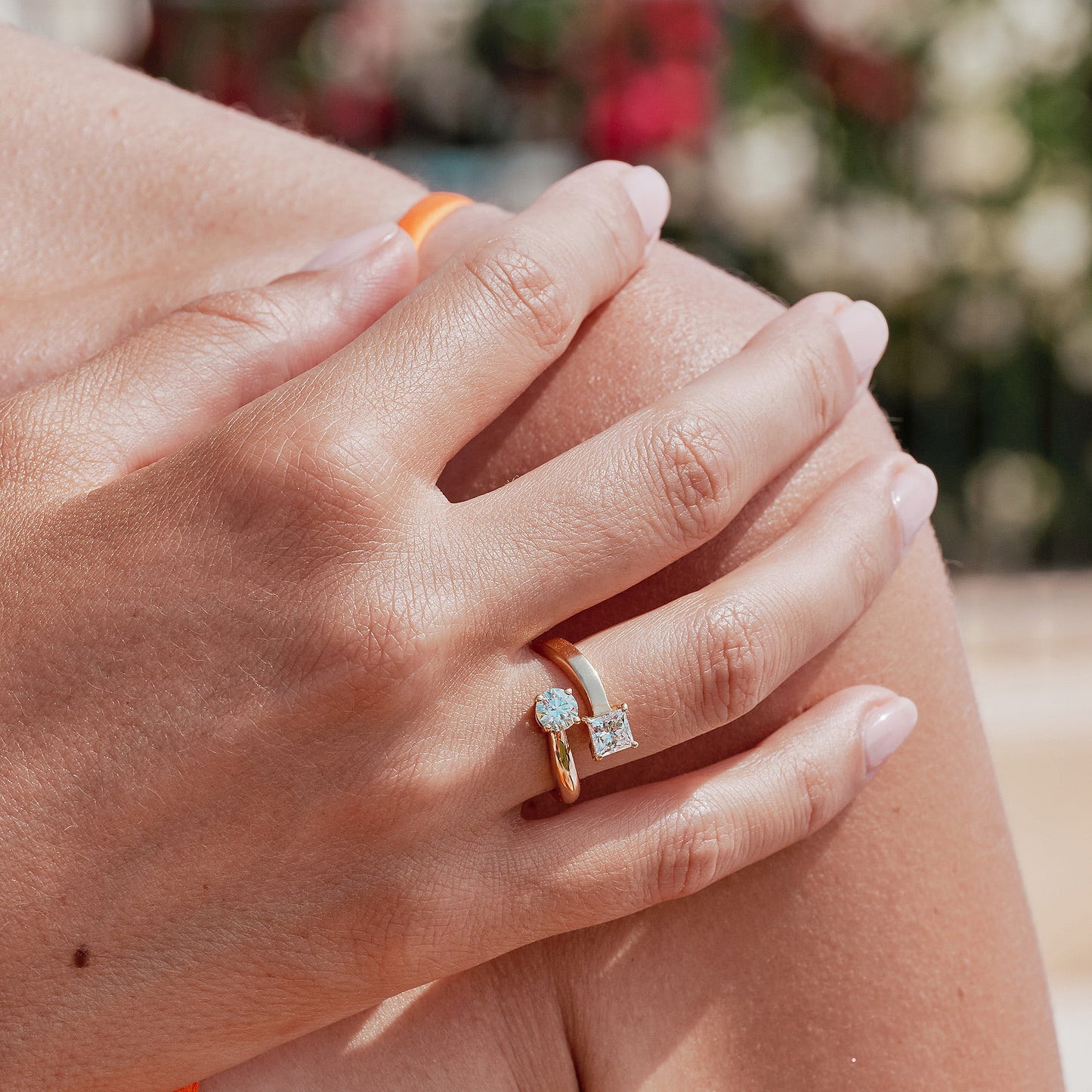 Bague Toi Moi Twist 0.5ct Brillant 0.7ct Princesse - Or jaune 18k - diamant ethique - Loyale Paris - 2