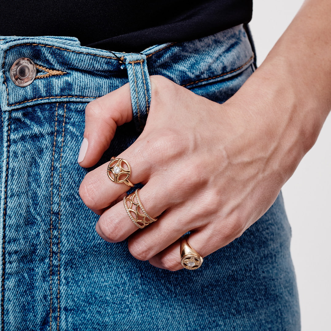 Bague bandeau Perpétuel.le semi-pavée - Or jaune 18k - diamant éthique - Loyale Paris