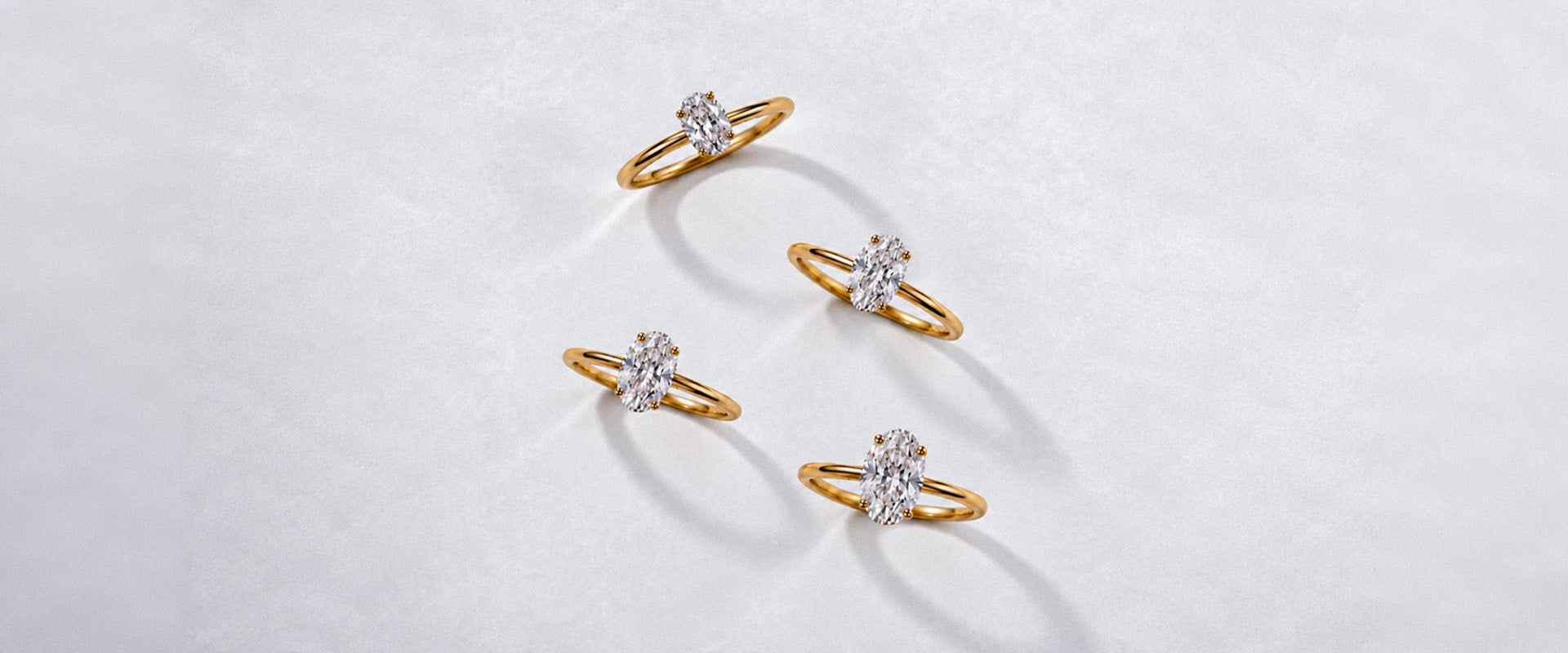Bagues solitaires en or jaune 18k et diamants éthiques de taille ovale de différents carats par la maison de joaillerie Loyal.e Paris