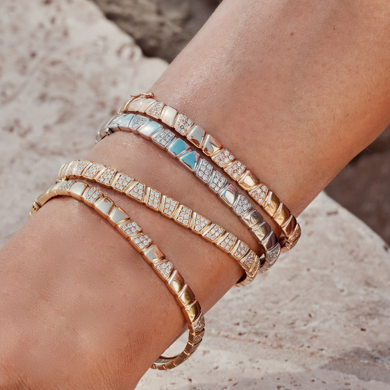 Bracelet jonc Ride & Love pavé - Or blanc 18k - diamant éthique - Loyale Paris