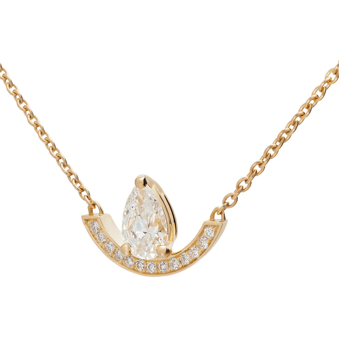 Pendentif Intrépide grand arc Poire 0.7ct pavé - Or jaune 18k - diamant éthique - Loyale Paris