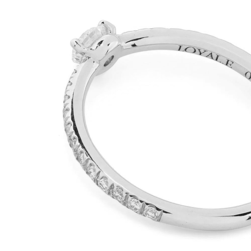 Solitaire Absolu.e 0.25ct pavé - Or blanc 18k - diamant éthique - Loyale Paris