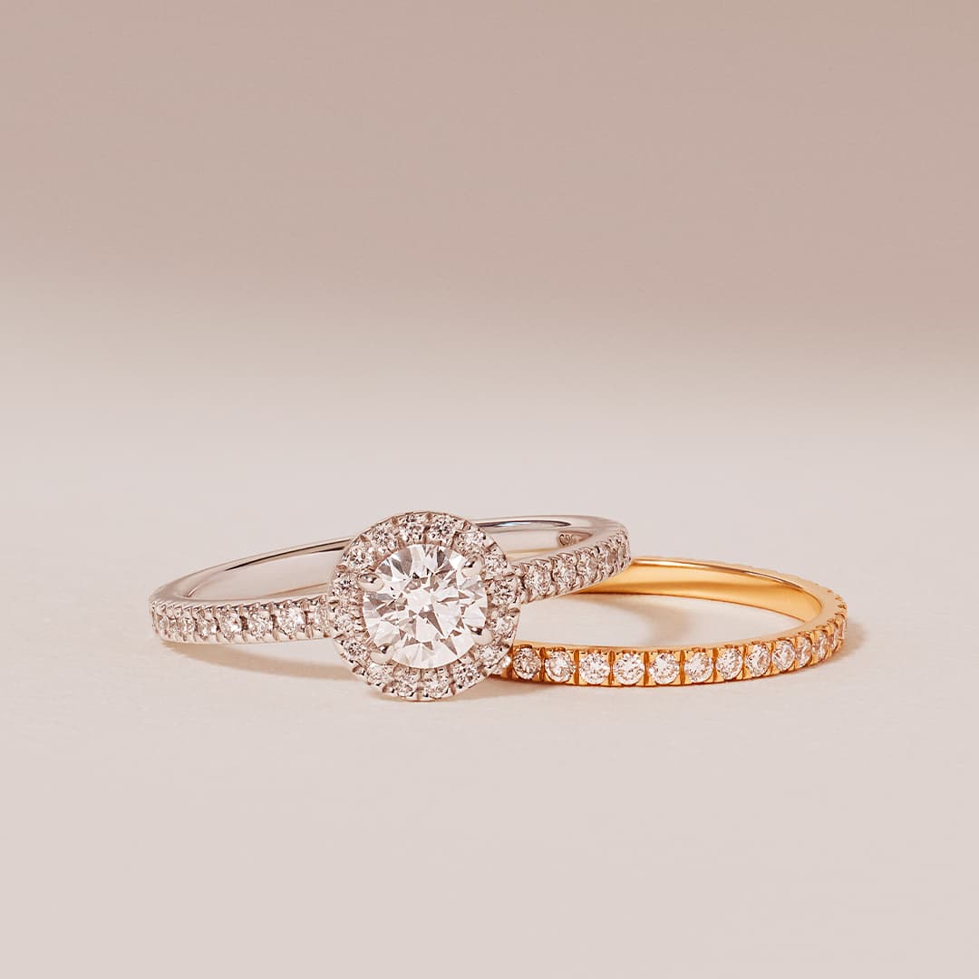 Solitaire Absolu.e Couronne 0.5ct pavé - Or blanc 18k - diamant éthique - Loyale Paris