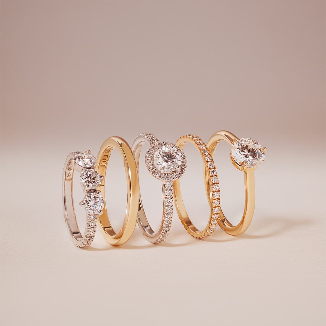 Solitaire Absolu.e Couronne 0.5ct pavé - Or jaune 18k - diamant éthique - Loyale Paris