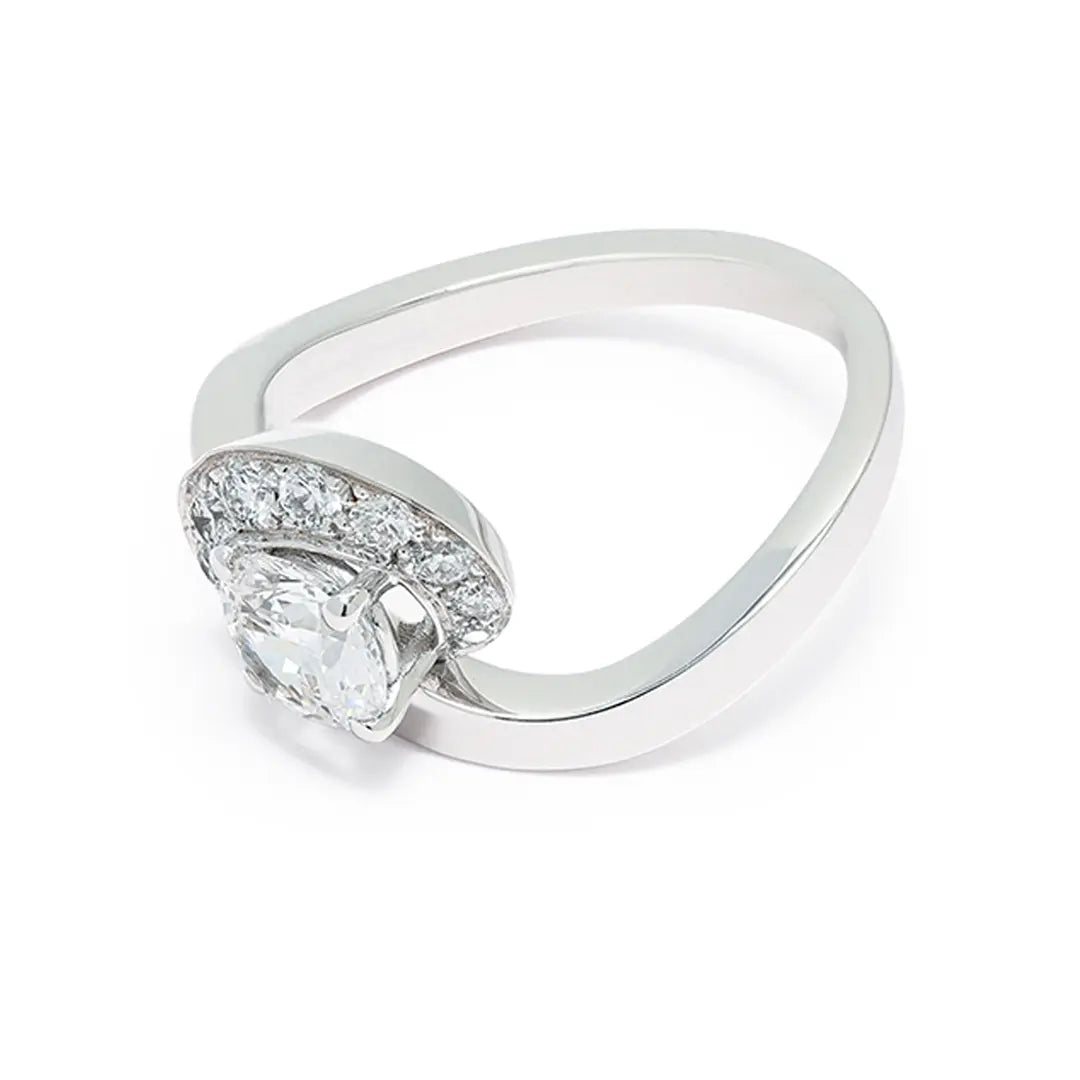 Solitaire Amour Éternel 0.7ct semi-pavé - Or blanc 18k - diamant éthique - Loyale Paris