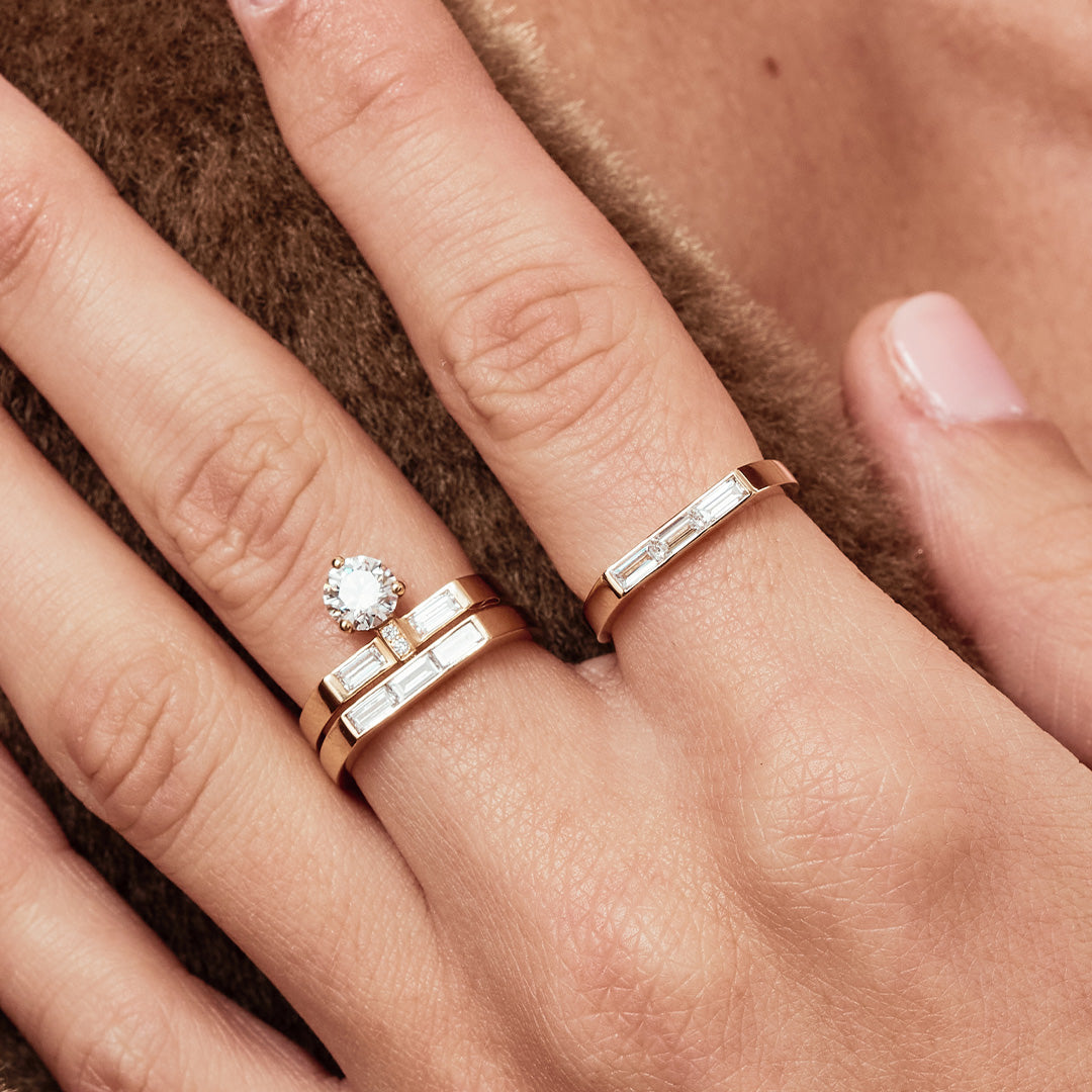 Solitaire Uraeus 0.7ct pavé baguette - Or jaune 18k - diamant éthique - Loyale Paris