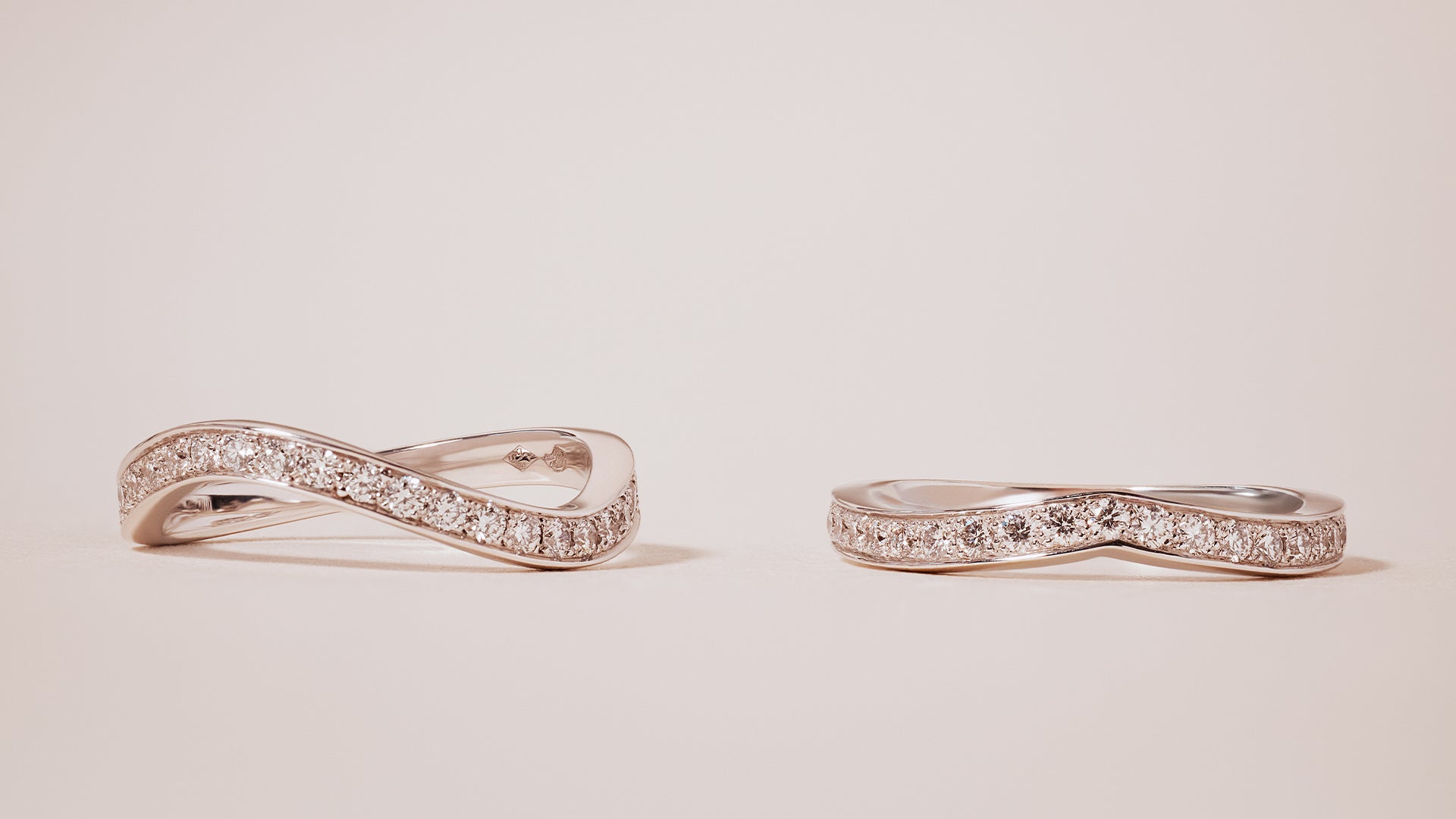 alliances eternelle or blanc palladié pavé de diamants de synthèse maison de joaillerie loyale paris