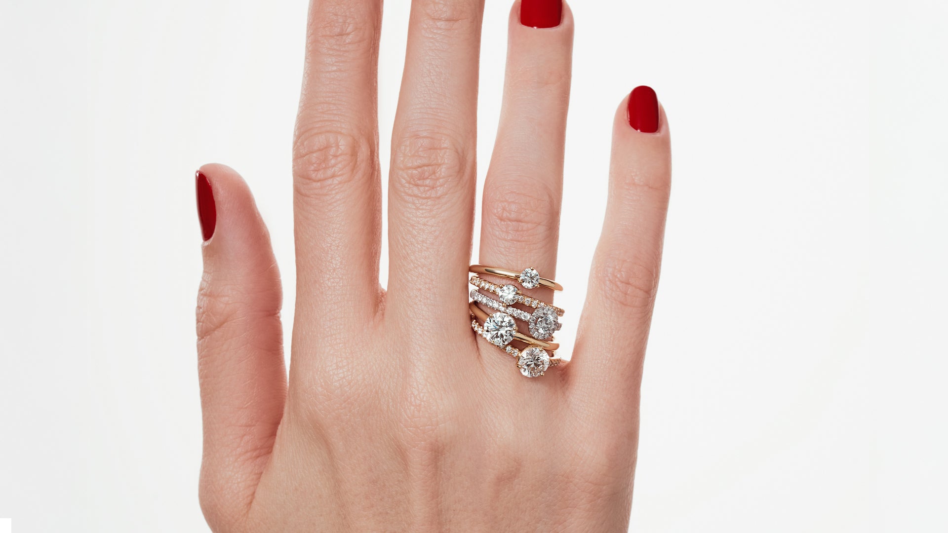 bagues de fiançailles collection absolue en or recyclé pavé de diamants maison de joaillerie loyale paris