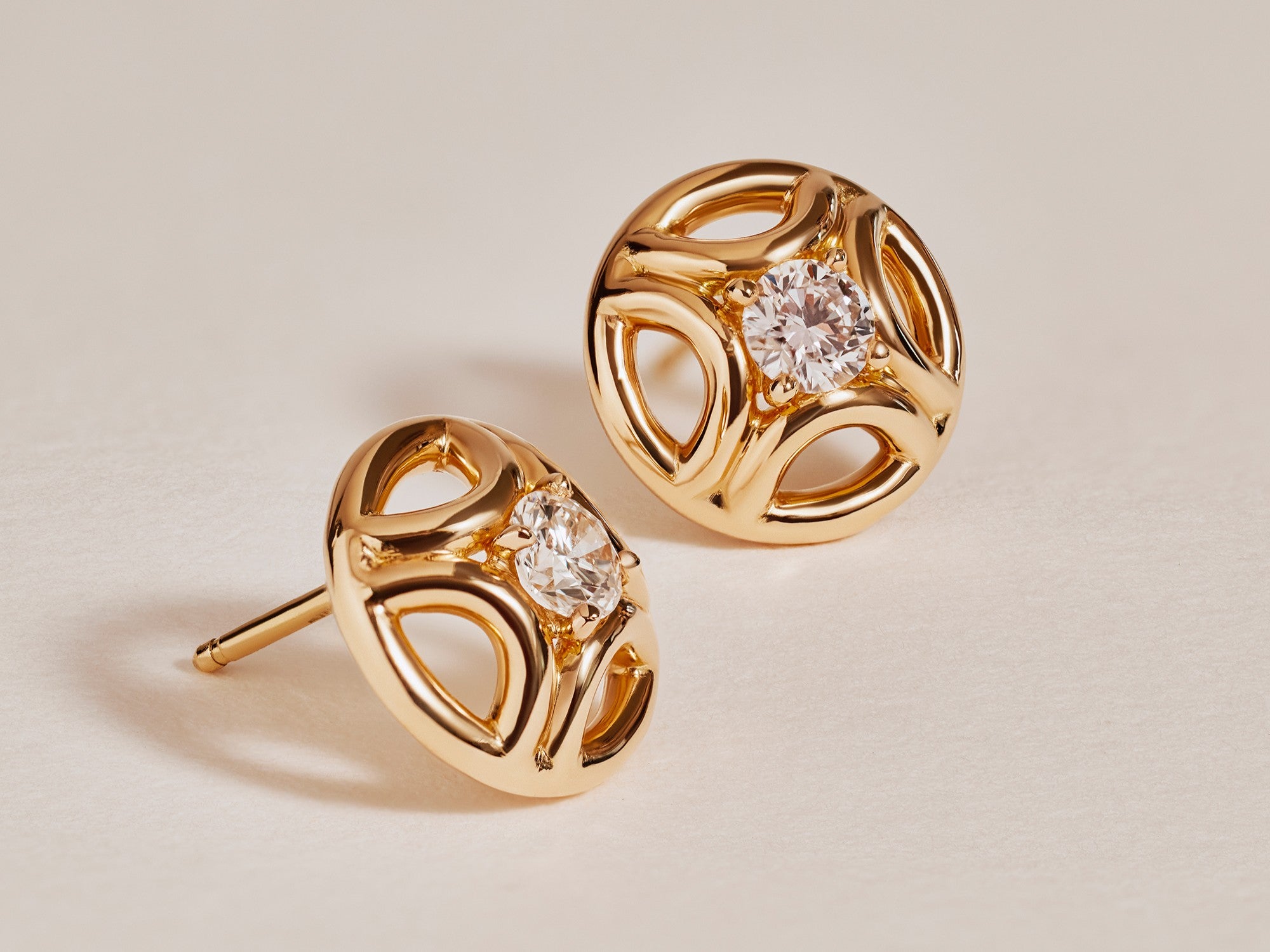 boucles_doreilles_or_diamant_ethique_perpetuelle_loyale_paris