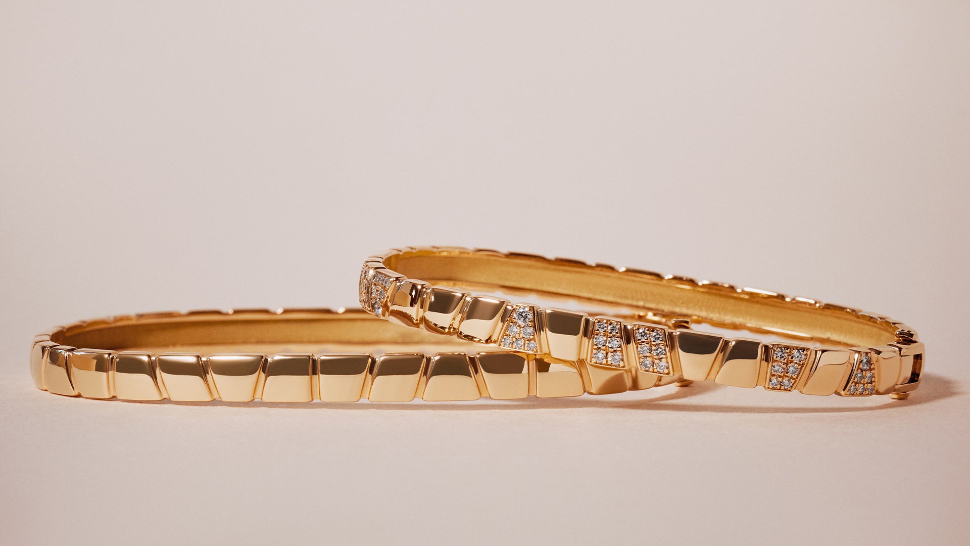 bracelets jonc collection ride and love or jaune recyclé 18k diamants synthétiques maison de joaillerie loyale paris