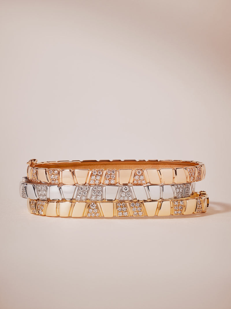 Bracelet jonc en or recyclé 18k fabriqué à la main en France avec diamant de laboratoire éthique
