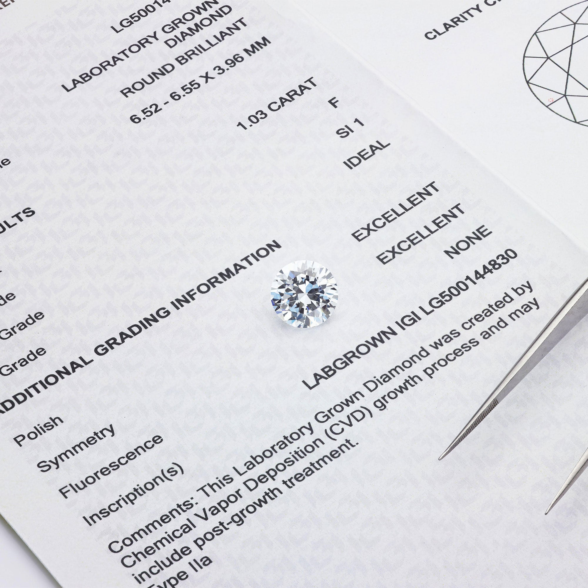 French ethical jewelry specializing in recycled 18k gold and colorless lab-grown diamonds