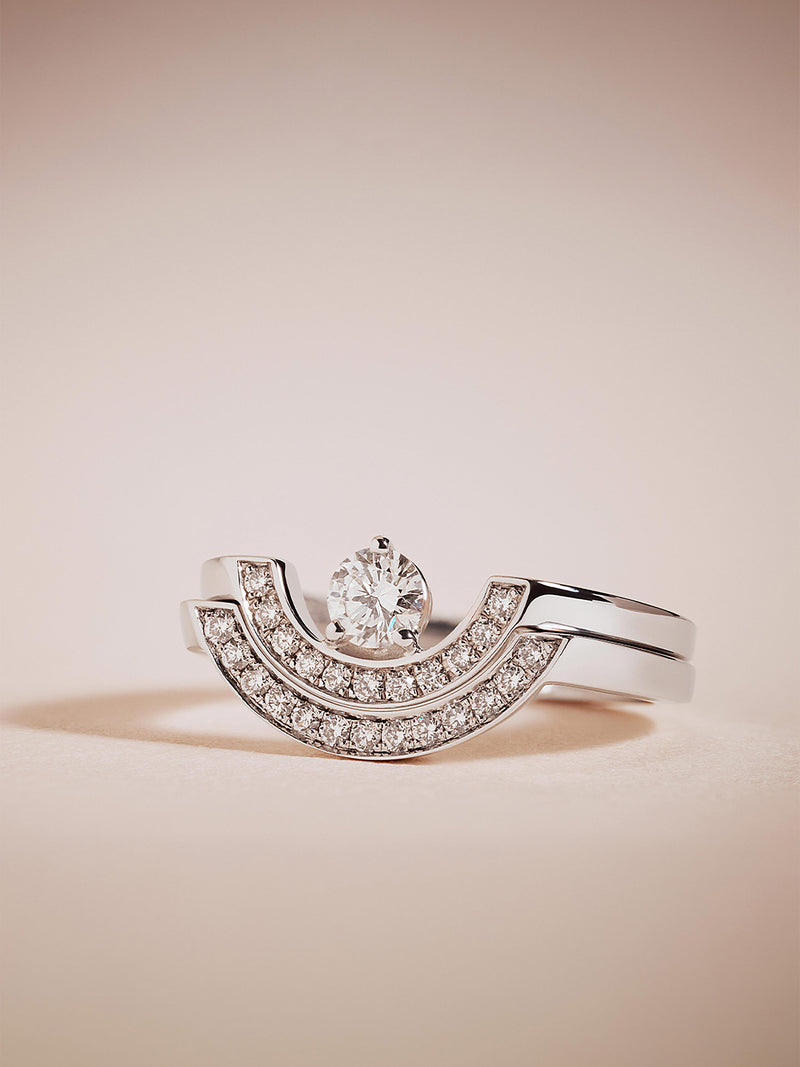 comment choisir son diamant bague intrépide pavé or blanc maison de joaillerie française loyale paris