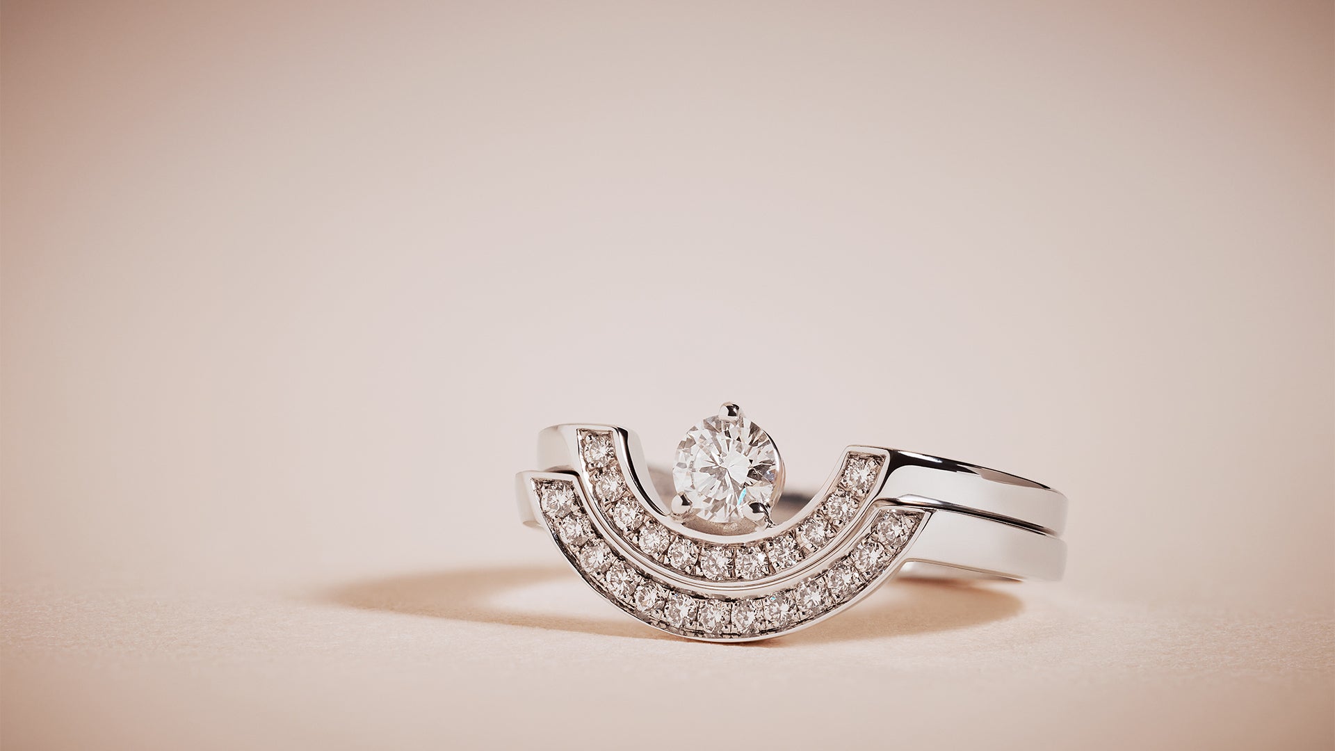 do and donts bague collection intrépide or blanc palladié pavé de diamants de synthèse maison de joaillerie loyale paris