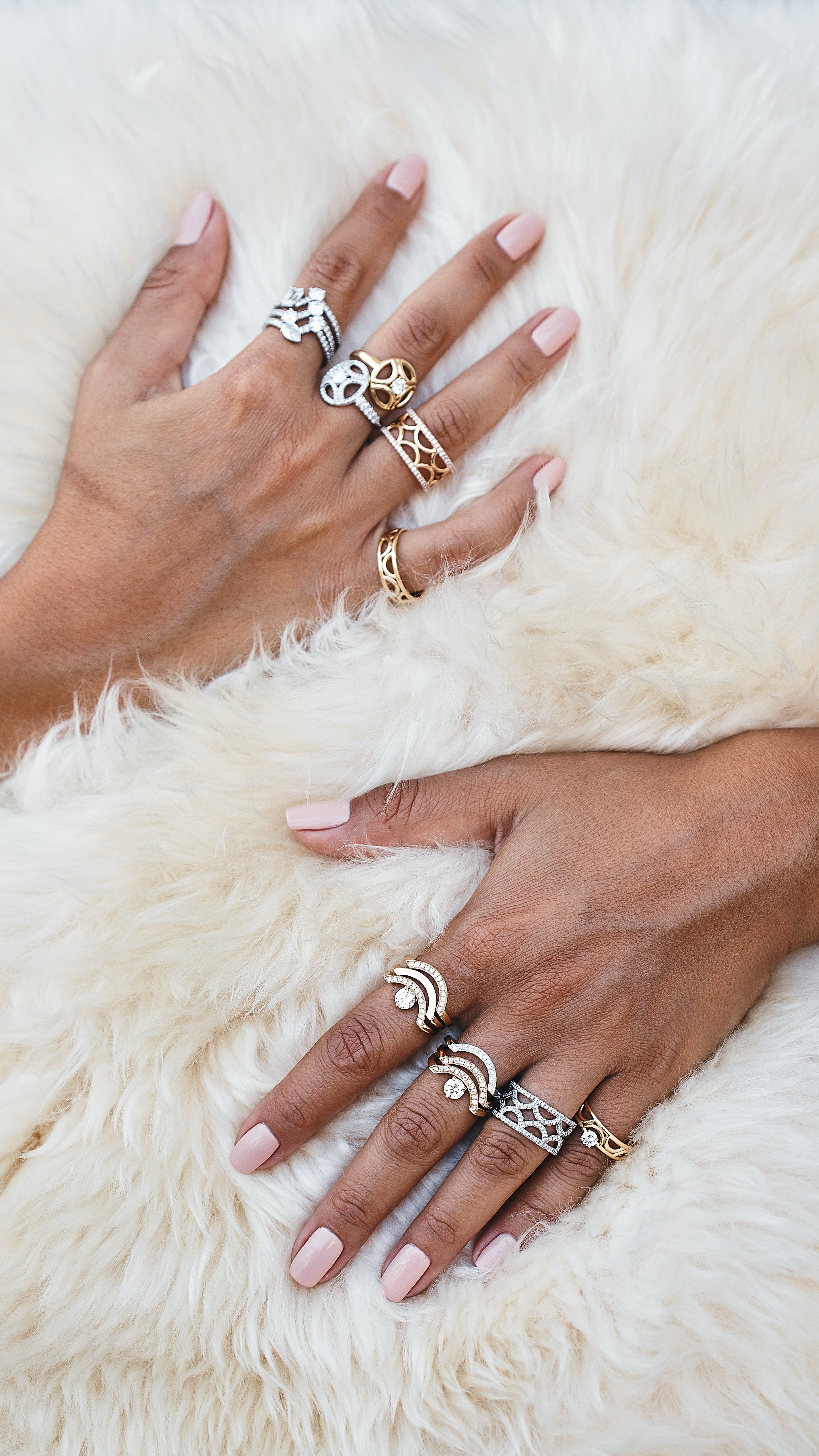 Bracelet jonc en or recyclé 18k fabriqué à la main en France avec diamant de laboratoire éthique