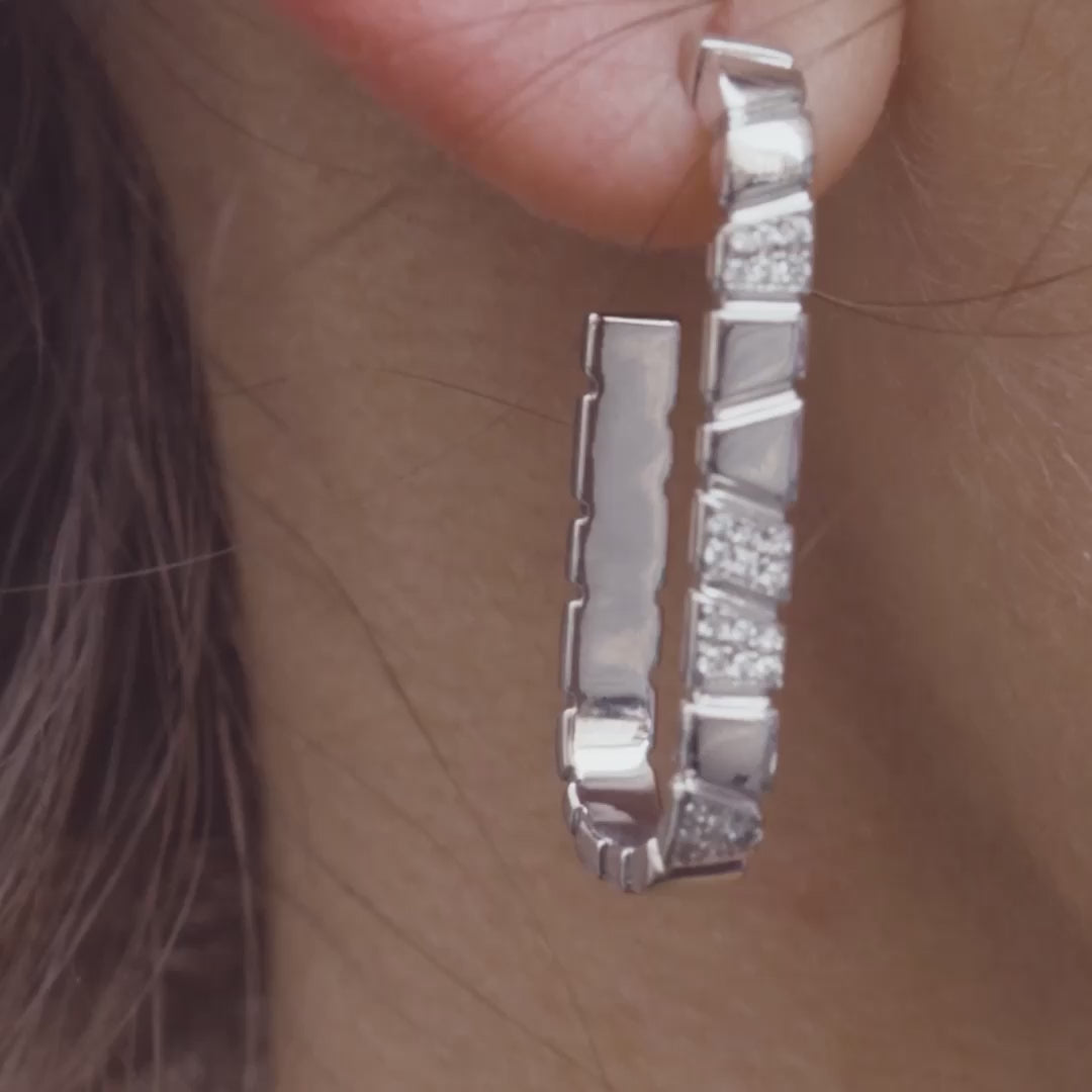 Boucles d'oreilles Ride & Love semi-pavées Medium - Or blanc 18k - diamant éthique - Loyale Paris