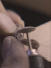 vidéo ateliers de la maison de joaillerie française loyale paris