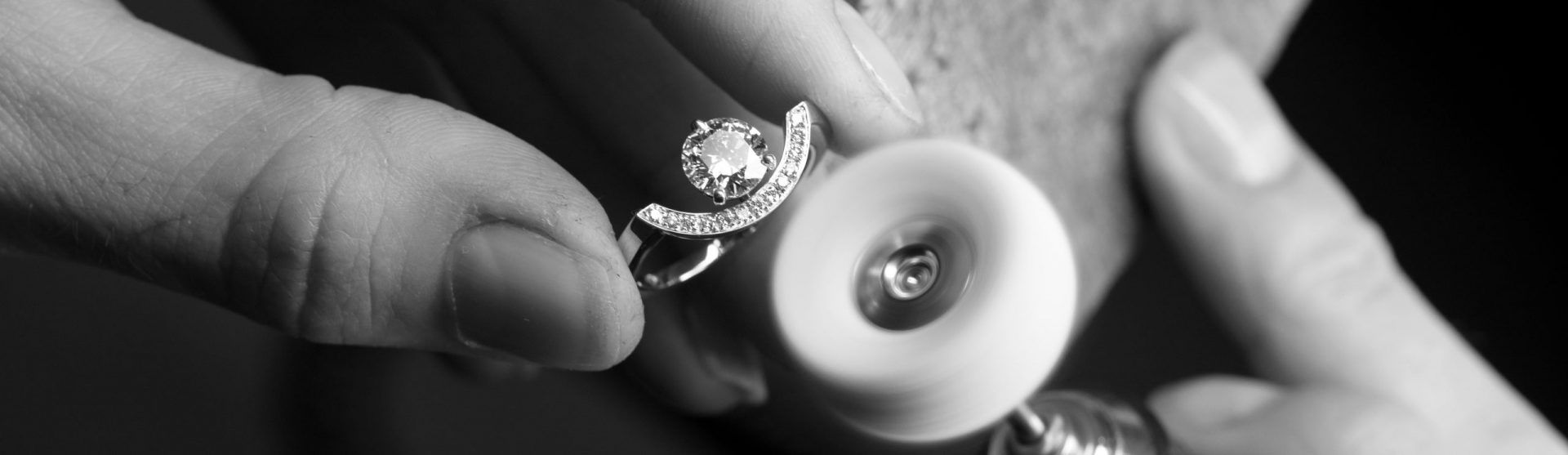 Loyale Paris lab grown diamond Ring Solitaire craftsmanship