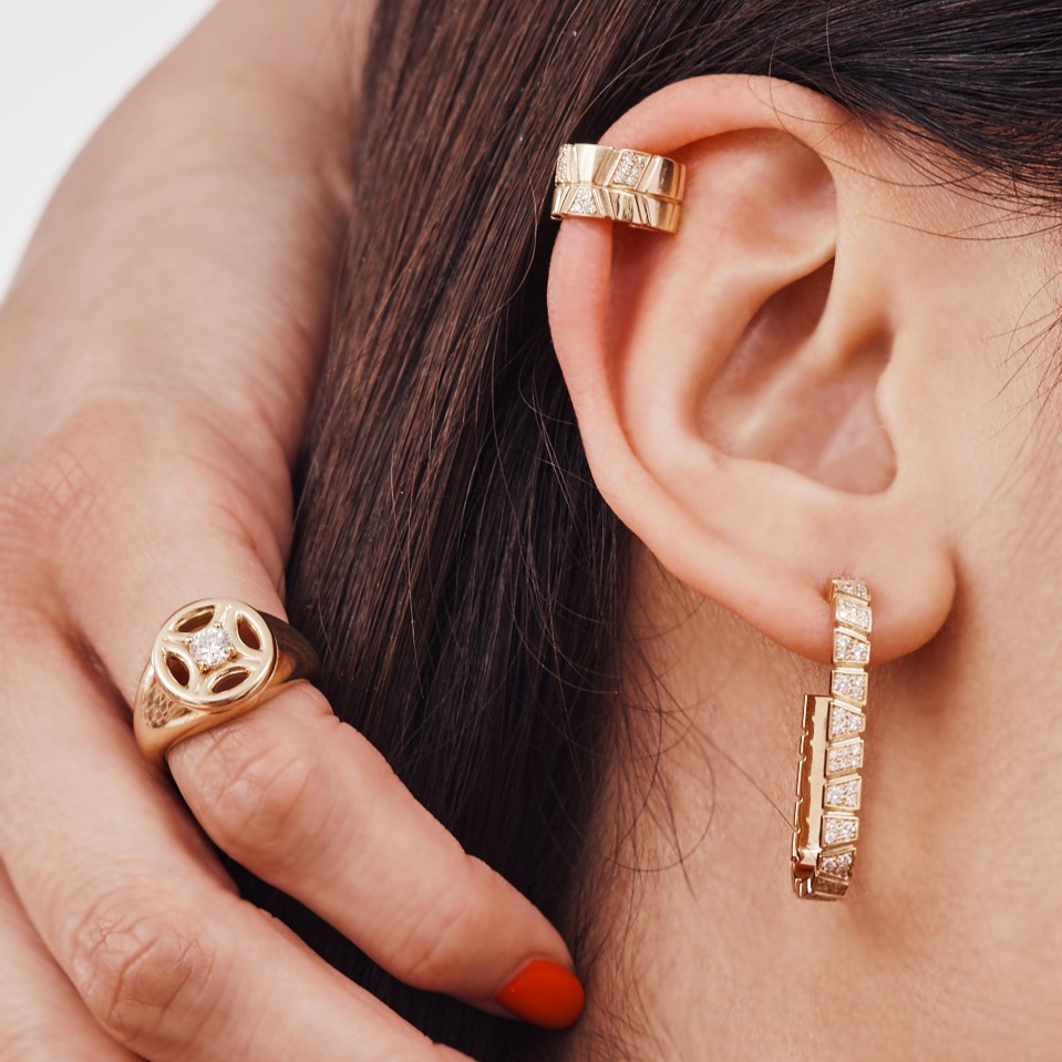 Earrings Ride & Love pavées Medium - 18k recycled yellow gold lab grown diamonds loyale paris fine jewelry 7